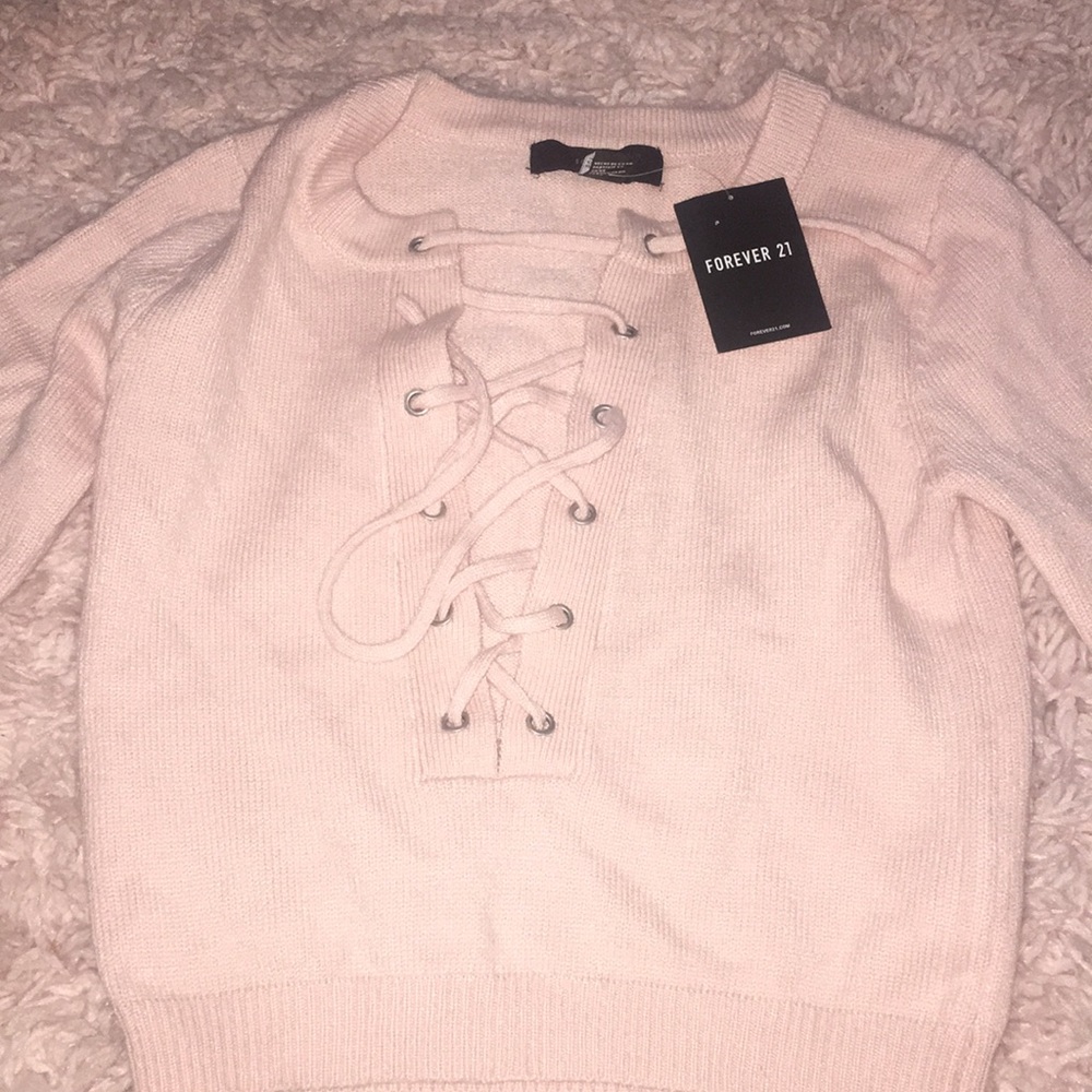 size small cropped forever 21 sweater
